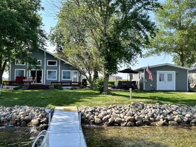 43898 Outlet Beach
