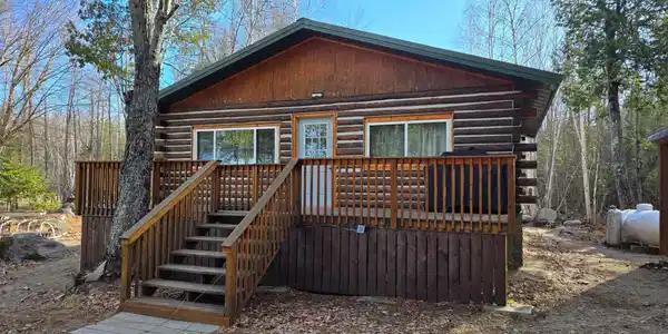 4983 Pelican Lake