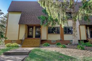 1635 Christie