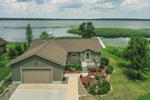5042 White Gables