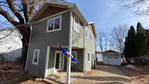 663 Shoreacres Drive