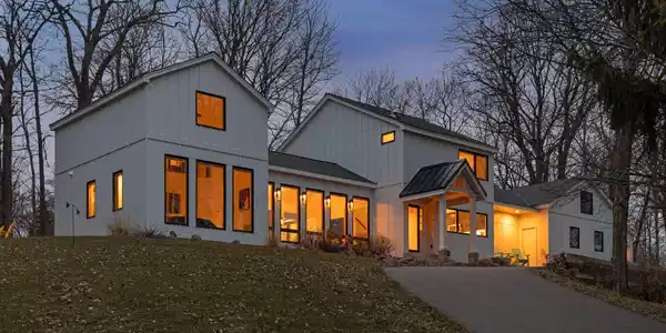 5885 Loring