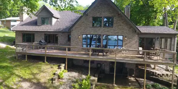 4210 Fairview