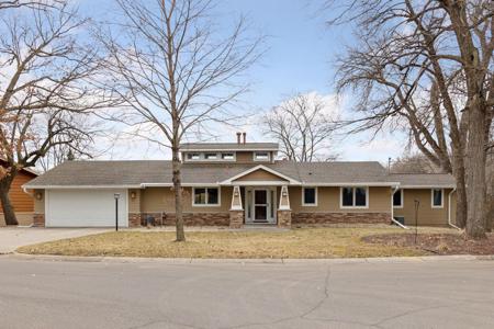 371 Maple Island