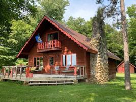 4262 Falcon Trail NW