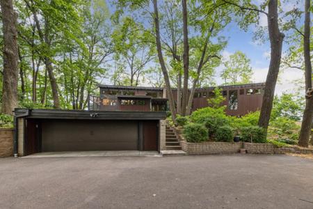 17 S Long Lake Trail