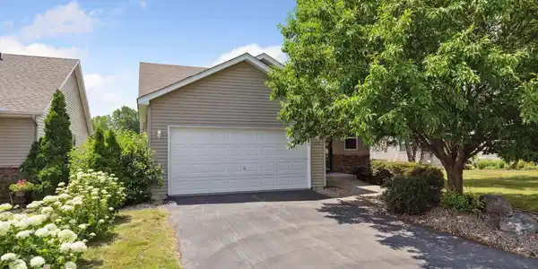 1295 Langewood