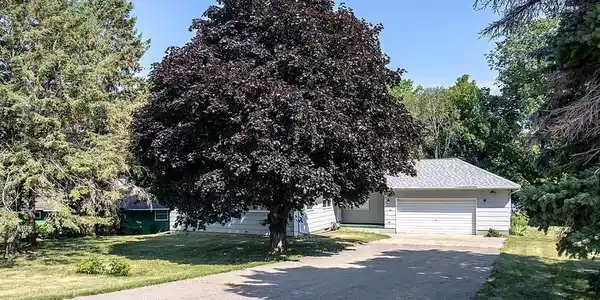 3806 Sioux
