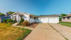 1616 Oak