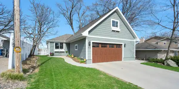 1872 Shorewood