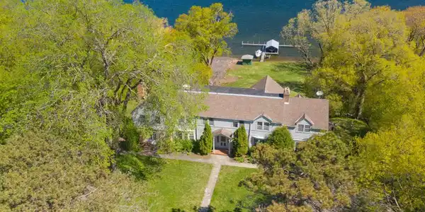 2560 Cedar Ridge Road