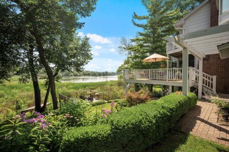 21272 Floral Bay Drive N