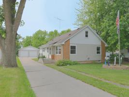521 Main Street W