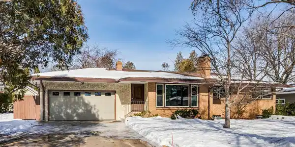 1427 Clarmar W
