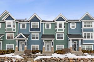 15628 Cobblestone Lake