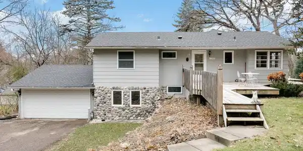 1285 North Arm Drive
