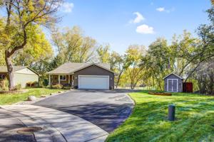 6350 Edgemont N