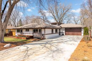 1327 66th NE