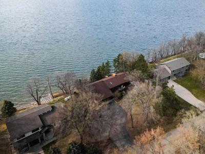 29823 Highland Loop