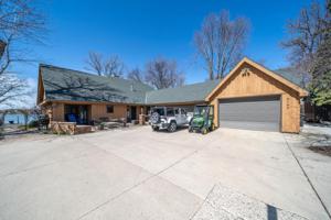 5166 E Eagle Lake Road