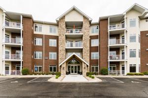 1776 Stieger Lake Lane