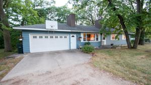 111 Ross NW