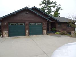 4528 Timber NW