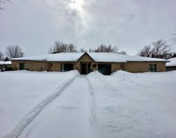 920 Summit