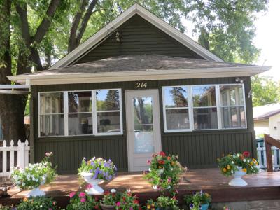 214 Greeley N