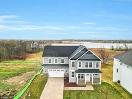 11683 Lakewood Circle NE