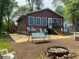 10850 Lake