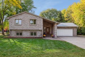 3940 Country Oaks