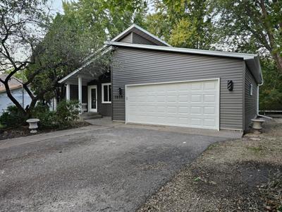 1939 Long Lake Road