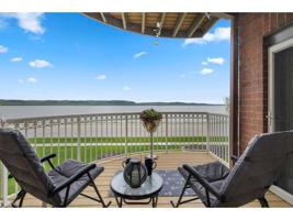 900 S Lakeshore Drive