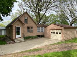 757 Shoreacres Drive