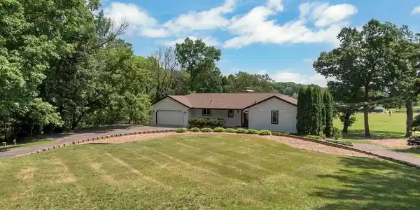 810 County Road 110 N