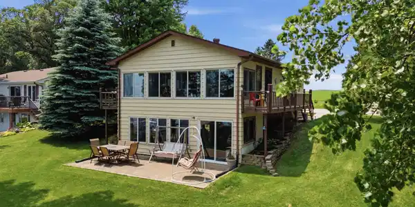 36086 N Silver Lake Road