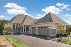 151 Lakeshore Circle