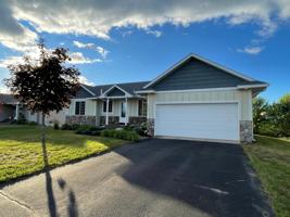 916 Acacia S