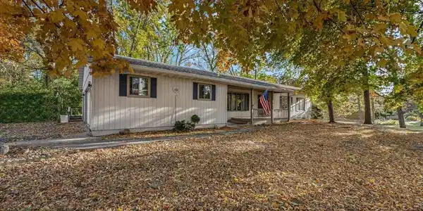 3900 Tolena Road NE