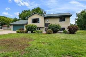 1701 Peltier Lake