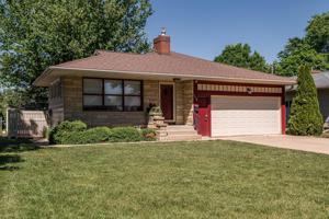 1209 7th NE