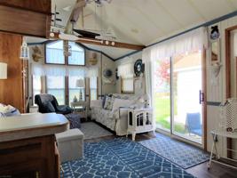 #6 460th Street