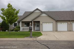 1735 Aspenwood