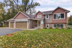7720 Lakeview NE