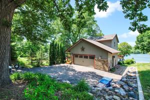 7450 Chanhassen Road