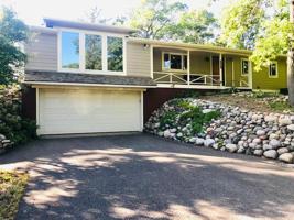 16617 Riverdale Lane