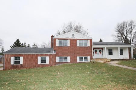 305 Main