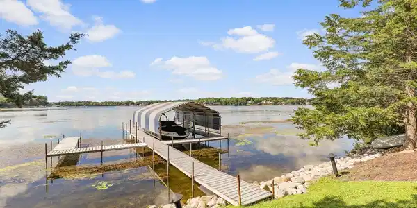 4960 Shady Island Circle