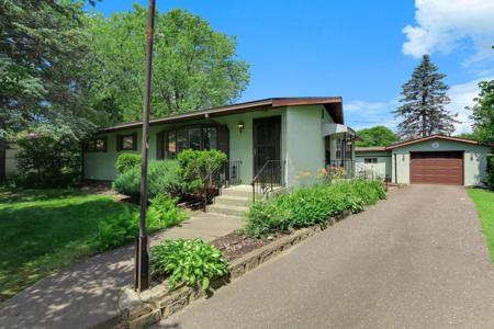 2481 Helen Court